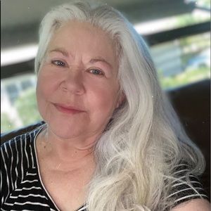 Meet your Posher, Dianne